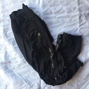 ZUMBA Large black cargo Feel The Music Dance pants